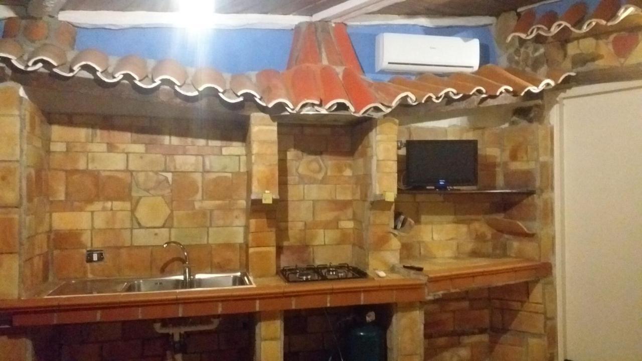 Affittacamere El Mojito Calopezzati Exterior foto